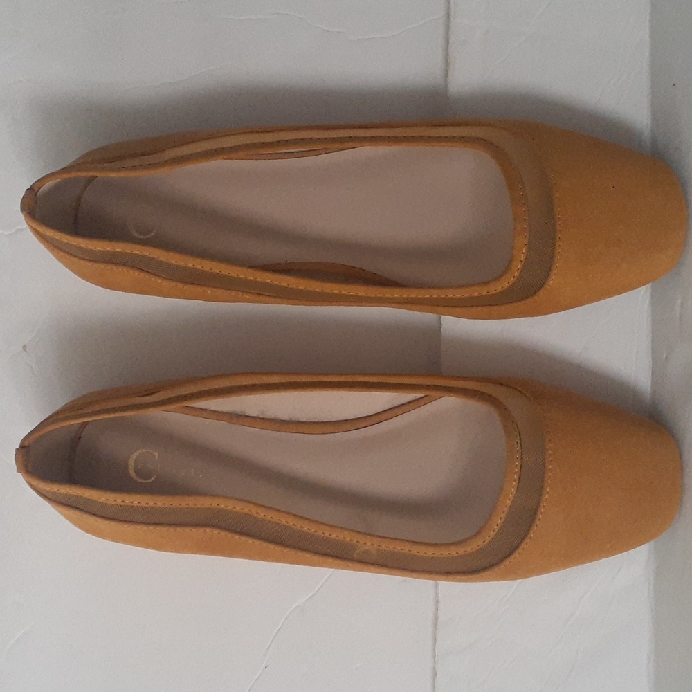 Cest 1946 women's flat